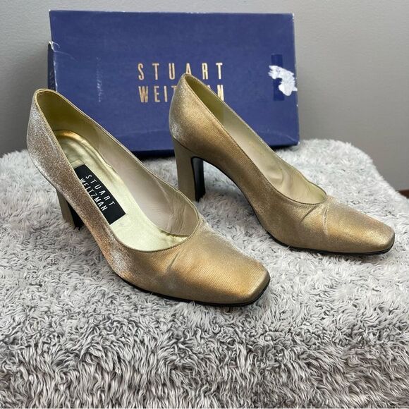 Stuart Weitzman Gold Matte Lame Cana Pumps Leather 7 - Picture 1 of 7